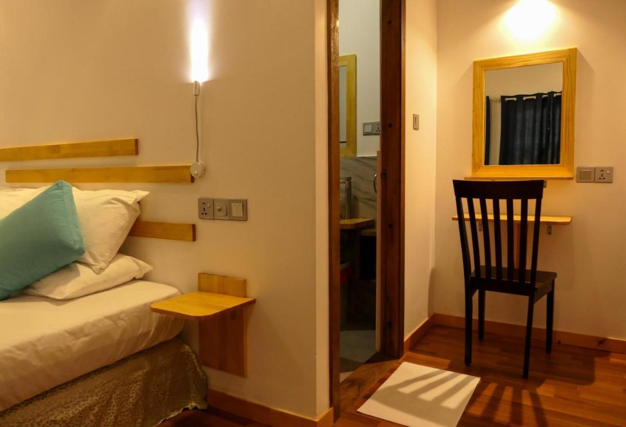 Ayira Maldives Hotel Feridhoo ภายนอก รูปภาพ